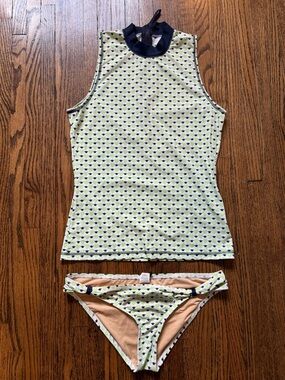J Crew Bikini Bottoms with surf tank shirt - Green Hearts & Navy Bee Print! 🐝